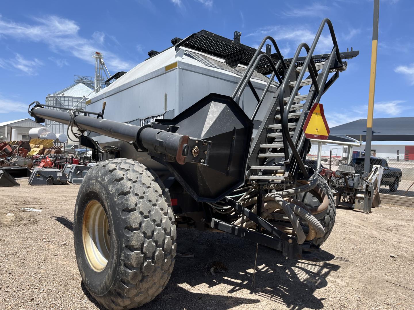 ./imagenes/INVOICE/2019/13592/SEMBRADORA FLEXI COIL  2340 (7).JPG